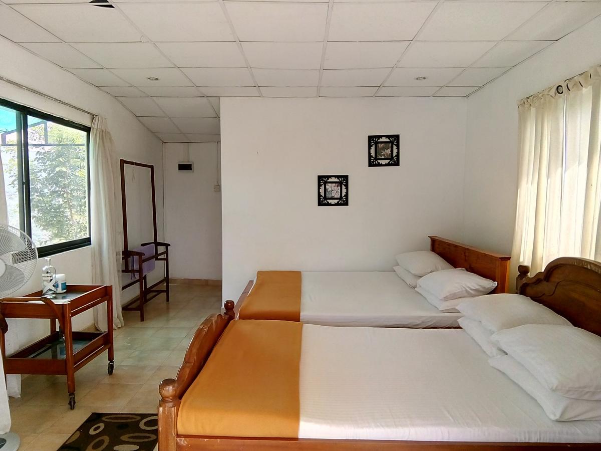 Primrose Hill Holiday Bunglow Канди Экстерьер фото