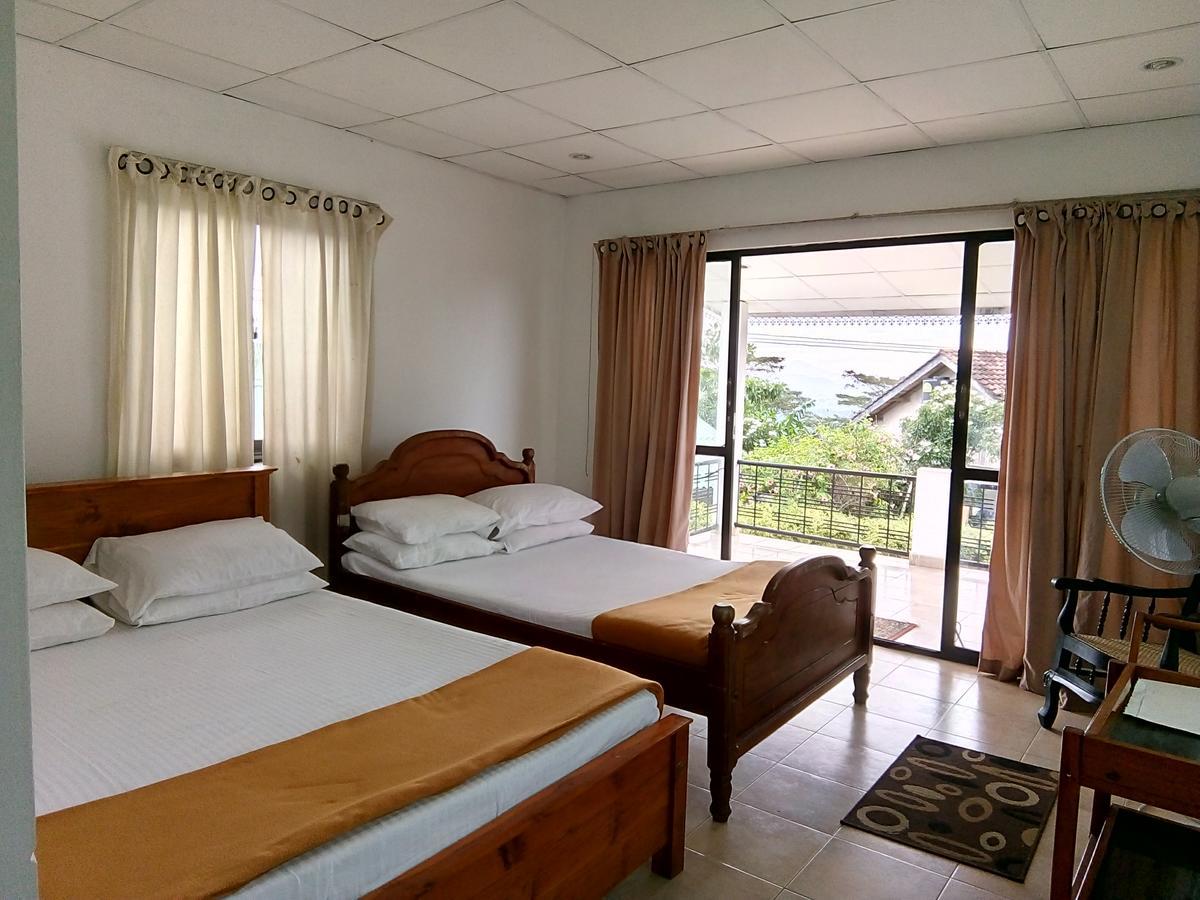 Primrose Hill Holiday Bunglow Канди Экстерьер фото