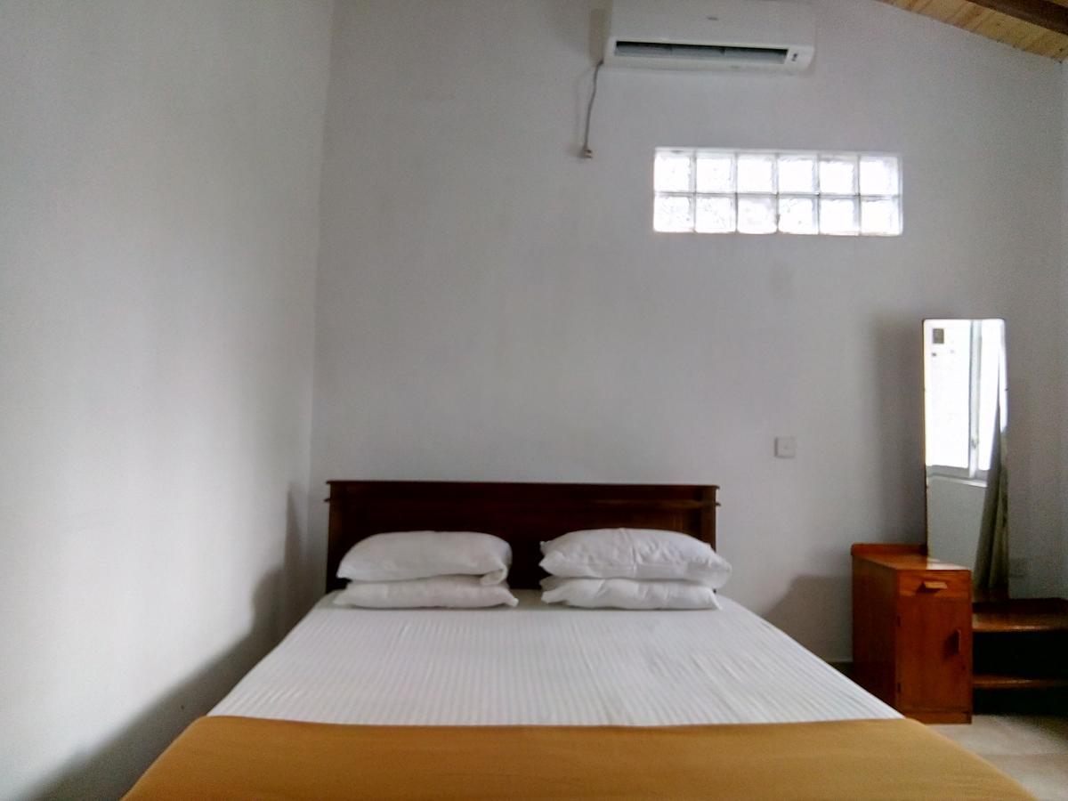 Primrose Hill Holiday Bunglow Канди Экстерьер фото